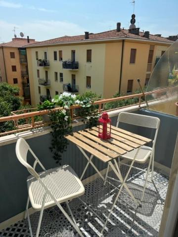 מודנה Puccini Apartment מראה חיצוני תמונה